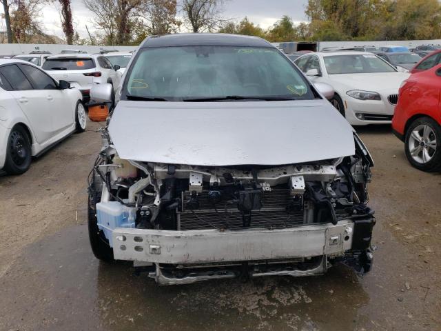 JTDZN3EU9FJ037086 Toyota PRIUS V