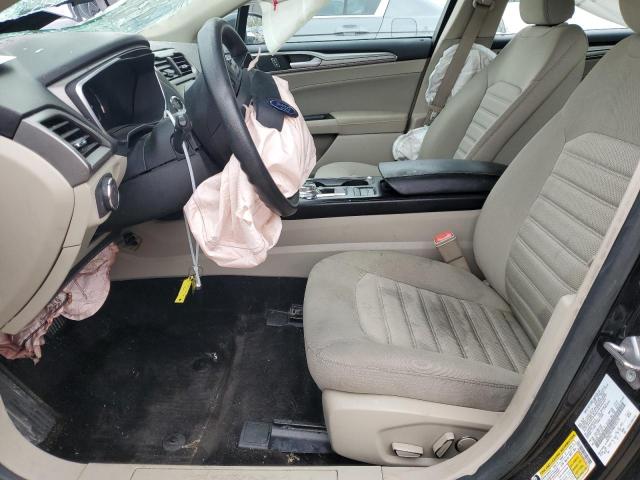 3FA6P0LU4KR105119 Ford FUSION SE