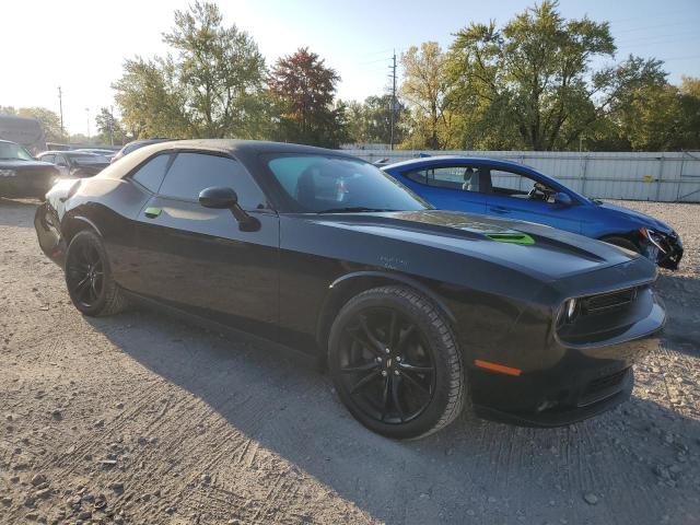 2C3CDZAG0JH229328 Dodge Challenger Sxt