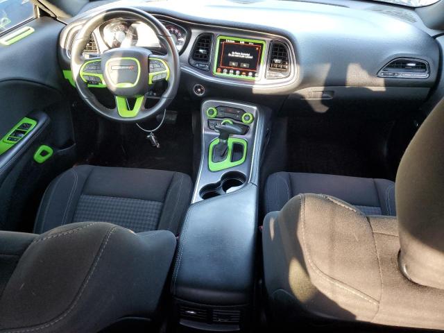 2C3CDZAG0JH229328 Dodge Challenger Sxt