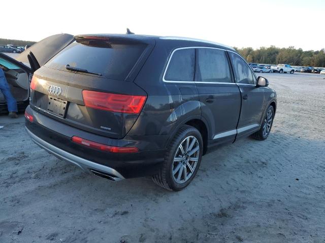 WA1LHAF7XJD021183 Audi Q7 Premium Plus