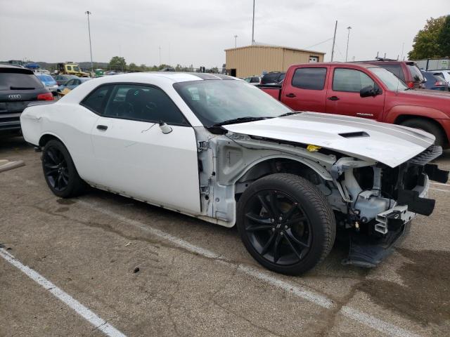 2C3CDZAGXJH252017 Dodge Challenger Sxt