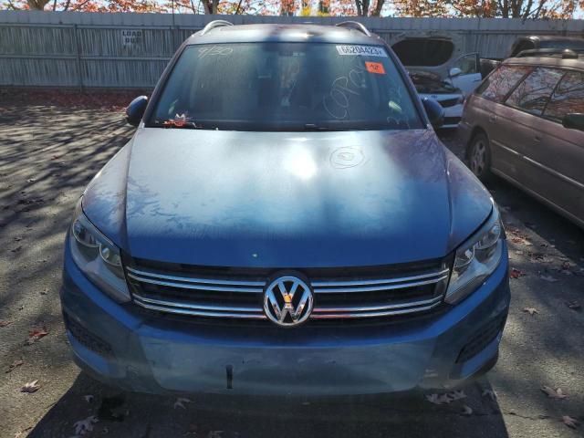 WVGSV7AX5HW513232 Volkswagen Tiguan Wolfsburg