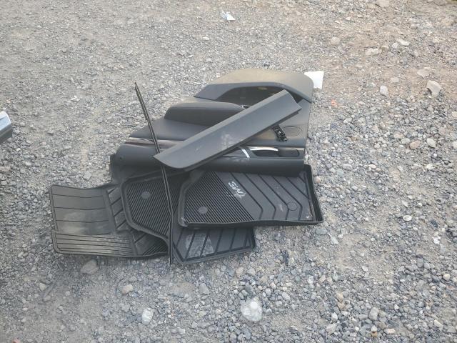 5UXWX9C38H0W72155 BMW X3 Xdrive28i