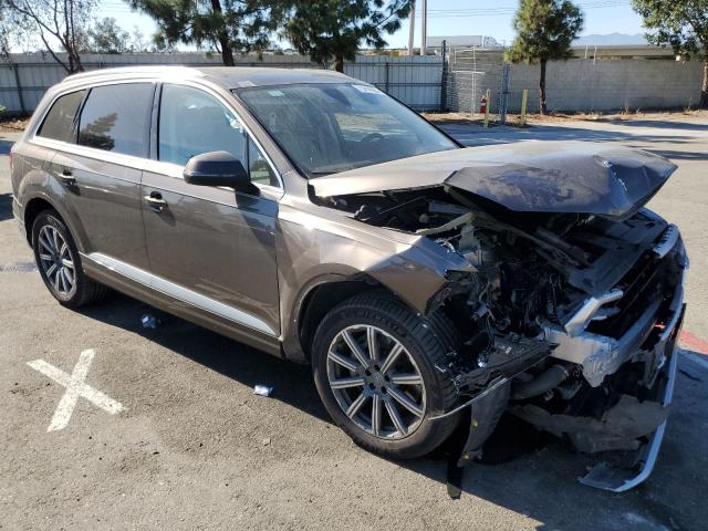 WA1LHAF75JD028185 Audi Q7 Premium Plus