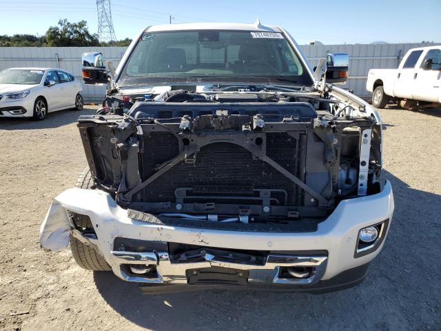 1GT12SEY1KF109124 GMC Sierra K2500 Denali