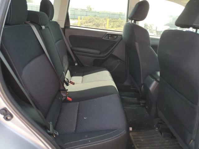 JF2SJAGC6JH509395 Subaru Forester 2.5i Premium