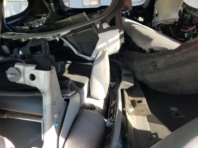 5TDHZRBH3NS571017 Toyota Highlander Xle
