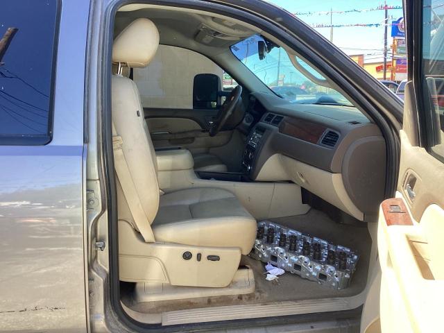 1GT121E87EF131658 GMC Sierra K2500 Slt