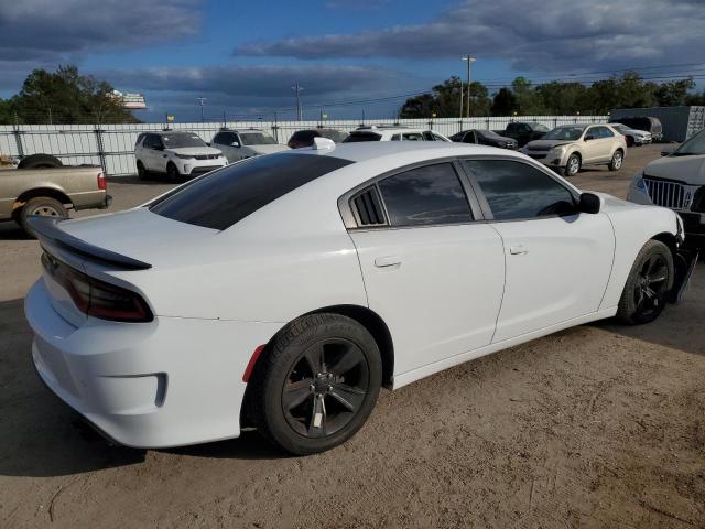 2C3CDXHG3FH754319 Dodge Charger Sxt