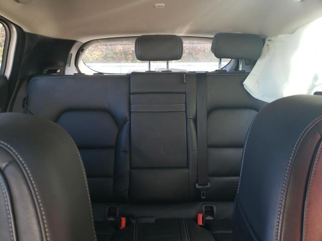 SJKCH5CR0JA057918 Infiniti QX30 BASE