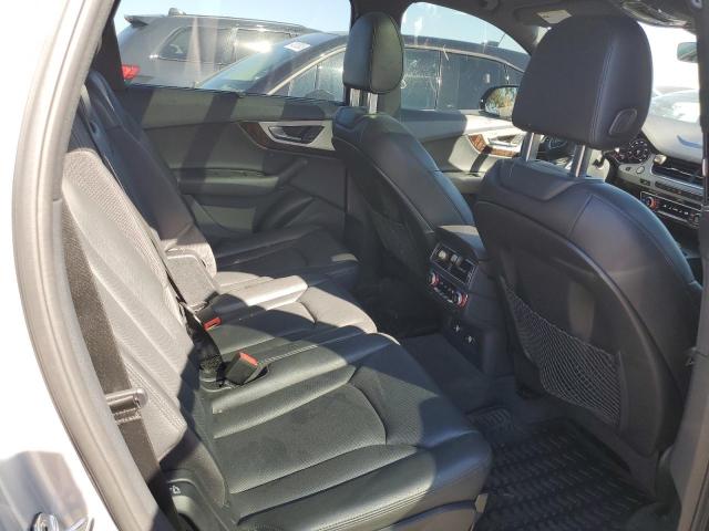 WA1LHAF75KD040368 Audi Q7 Premium Plus