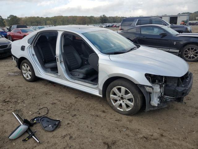 1VWCT7A33GC065467 Volkswagen PASSAT SEL