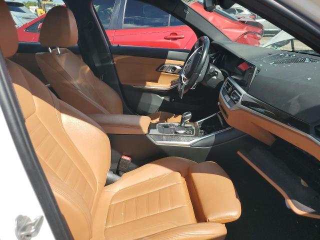 3MW5R1J06M8C14757 BMW 330I