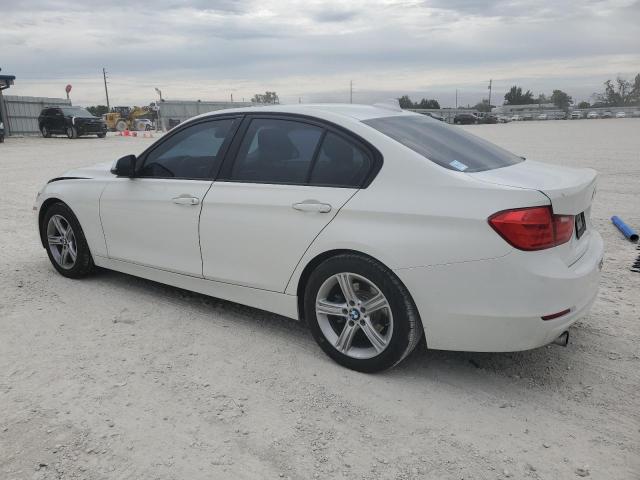 WBA3B1G59FNT01664 BMW 320 I