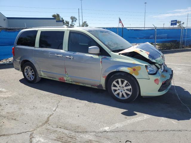 2C4RDGCGXJR328563 Dodge Grand Caravan Sxt