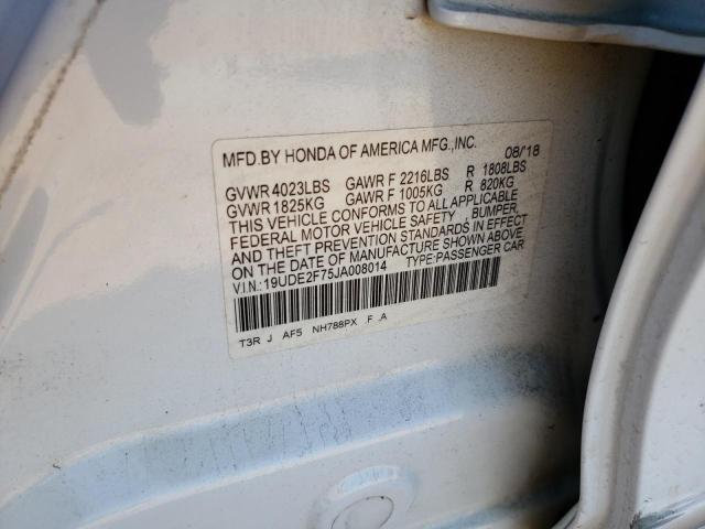 19UDE2F75JA008014 Acura Ilx Premium