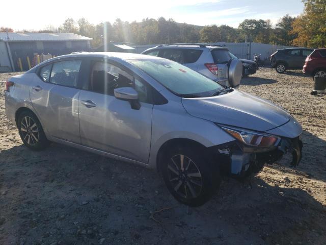 3N1CN8EV9ML879611 Nissan VERSA SV