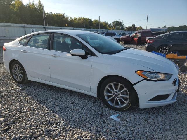3FA6P0H7XHR143269 Ford FUSION SE