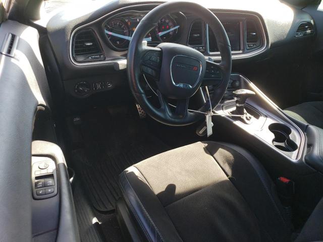 2C3CDZAGXJH132900 Dodge Challenger Sxt