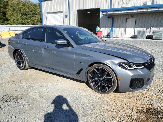 WBA13AG05PCM03808 BMW 530e