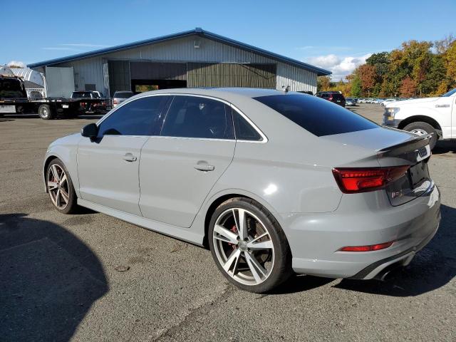 WUABWGFFXJ1902763 Audi RS3