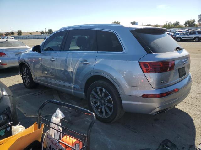 WA1LHAF75KD040368 Audi Q7 Premium Plus