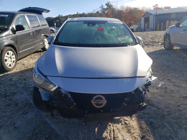 3N1CN8EV9ML879611 Nissan VERSA SV