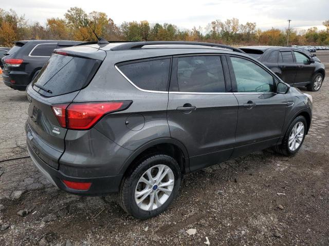 1FMCU0HD9KUC28661 Ford ESCAPE SEL