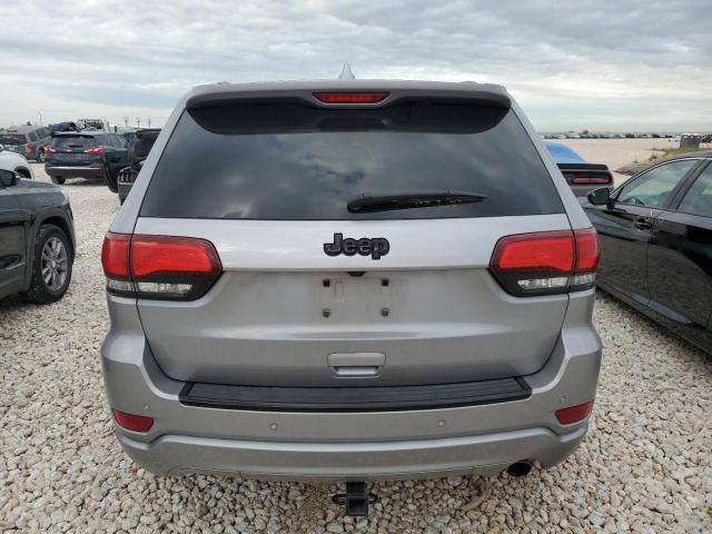 1C4RJEAG6JC407883 Jeep Grand Cherokee Laredo