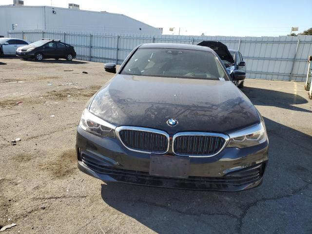 WBAJA9C59KB389027 BMW 530e