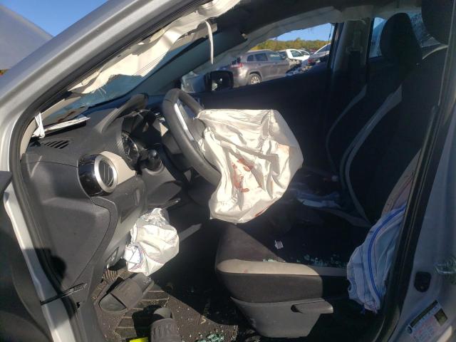 3N1CN8EV9ML879611 Nissan VERSA SV