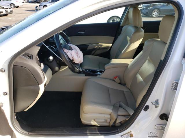 19UDE2F73GA008120 Acura Ilx Premium