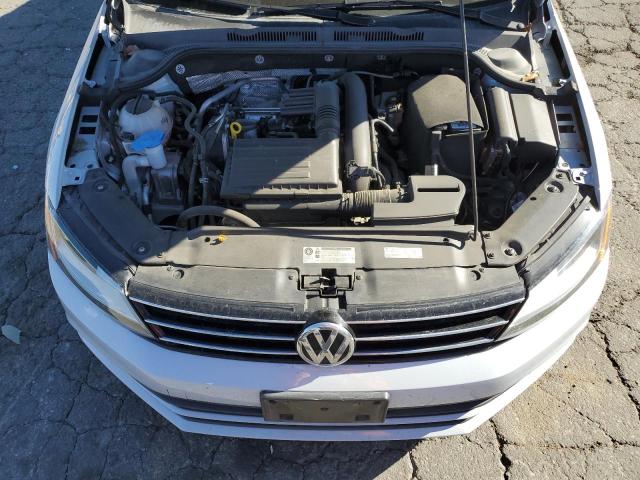 3VWDB7AJ4HM405117 Volkswagen JETTA SE