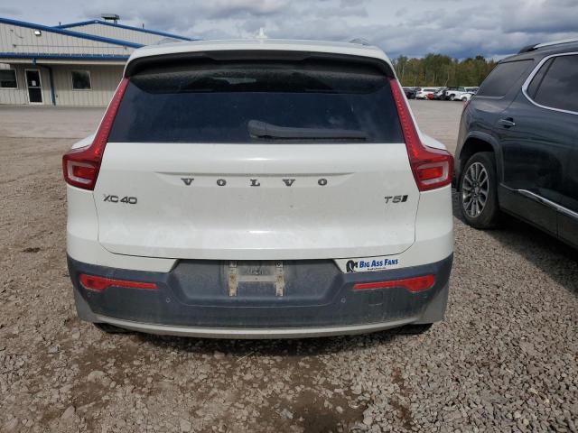 YV4162UK9L2270070 Volvo Xc40 T5 Momentum