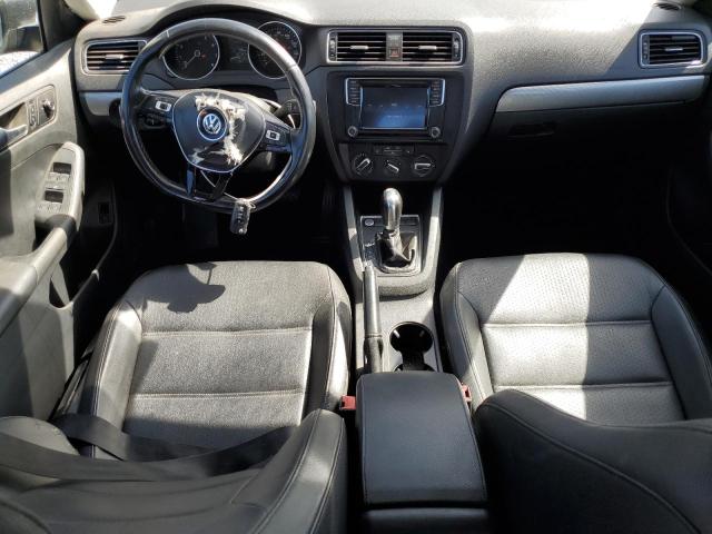 3VWD67AJ1GM328449 Volkswagen JETTA SE