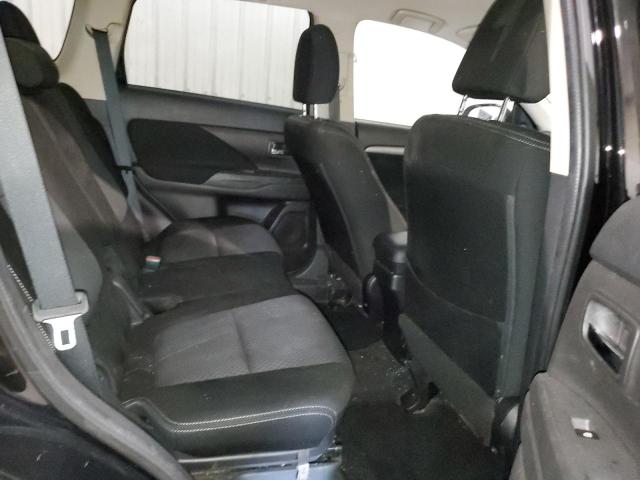 JA4AD3A34HZ066765 Mitsubishi Outlander Se