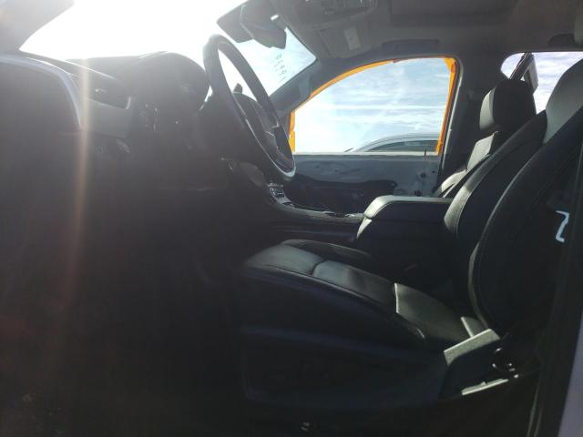 1GKS1GKC7LR275987 GMC Yukon Xl C1500 Slt