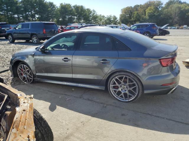 WUABWGFF7J1900680 Audi RS3