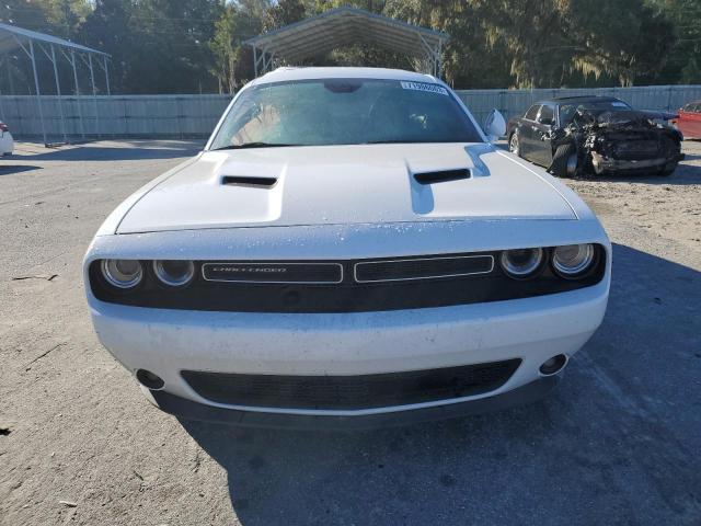 2C3CDZAG6JH112580 Dodge Challenger Sxt