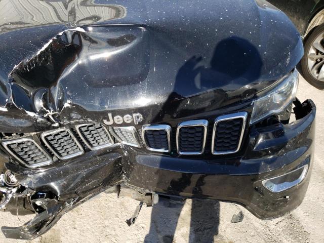 1C4RJEBG6KC698997 Jeep Grand Cherokee Limited