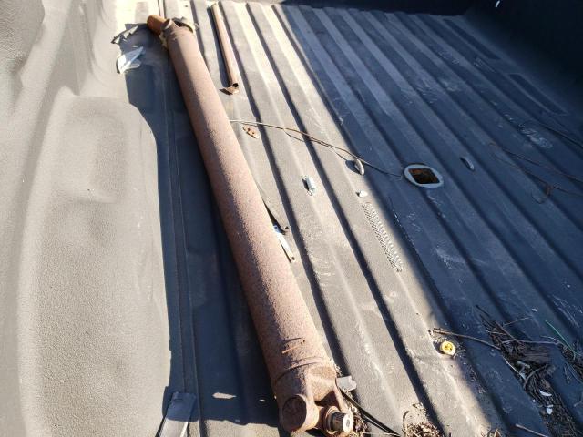 1GT322CGXEF173332 GMC Sierra K3500