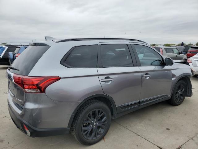 JA4AD3A32JZ029171 Mitsubishi Outlander Se