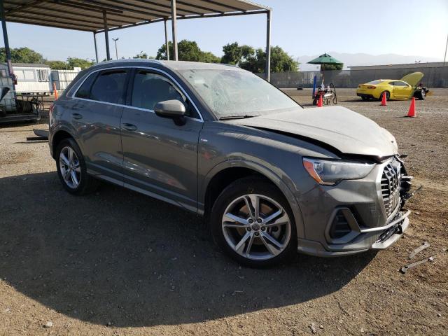 WA1DECF30L1027004 Audi Q3 Premium S Line