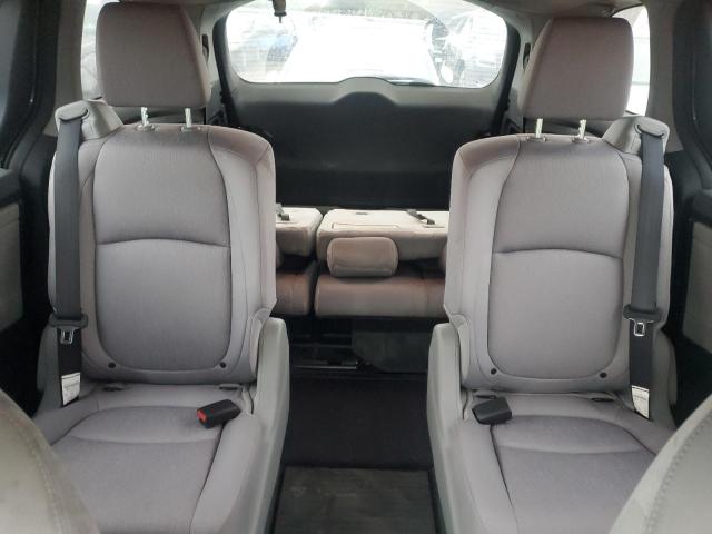 5FNRL6H28JB075975 Honda ODYSSEY LX