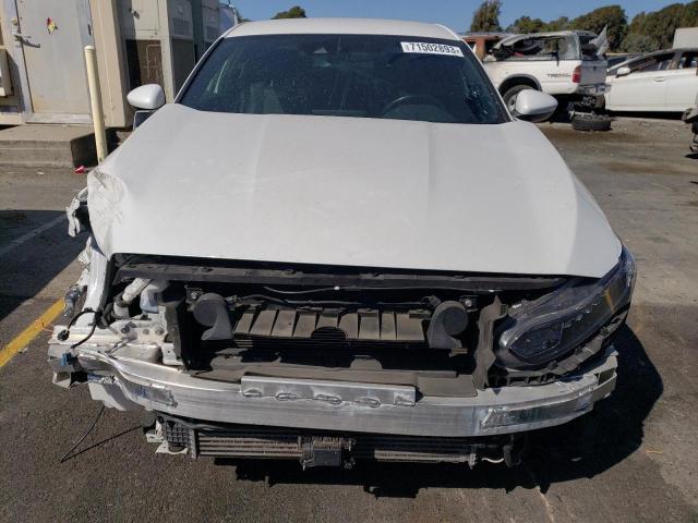 1HGCV1F30JA215879 Honda Accord Sport