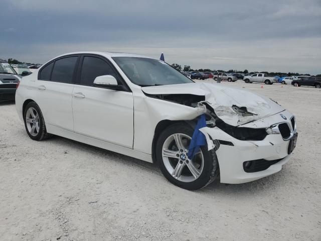 WBA3B1G59FNT01664 BMW 320 I