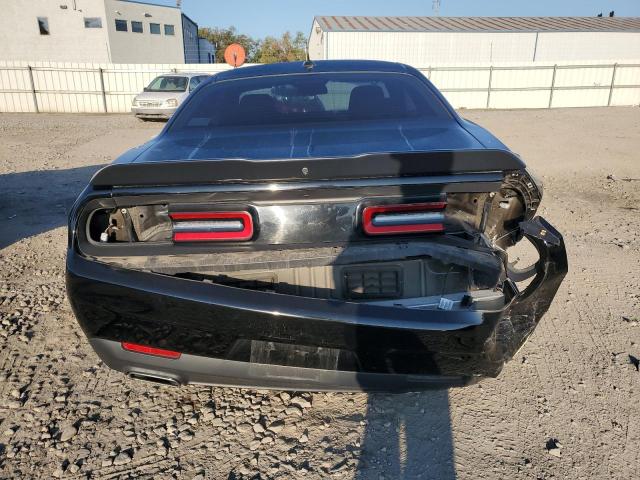 2C3CDZAG0JH229328 Dodge Challenger Sxt
