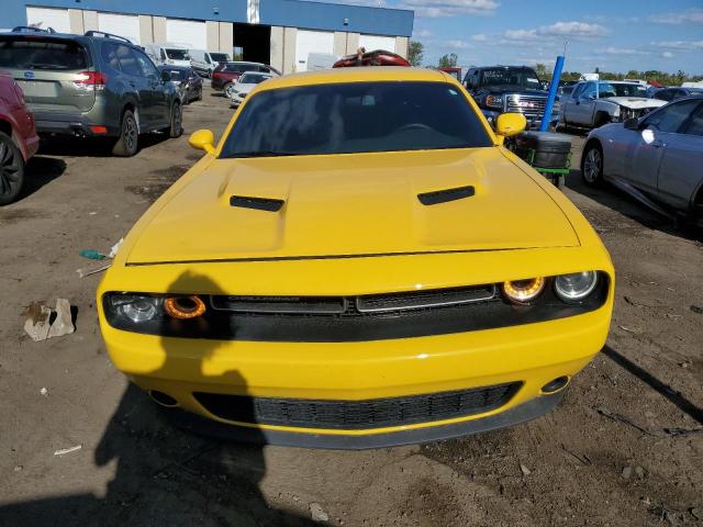 2C3CDZAG5KH529187 Dodge Challenger Sxt