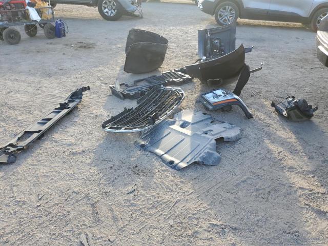 1GKS1AKC2HR292880 GMC YUKON SLE